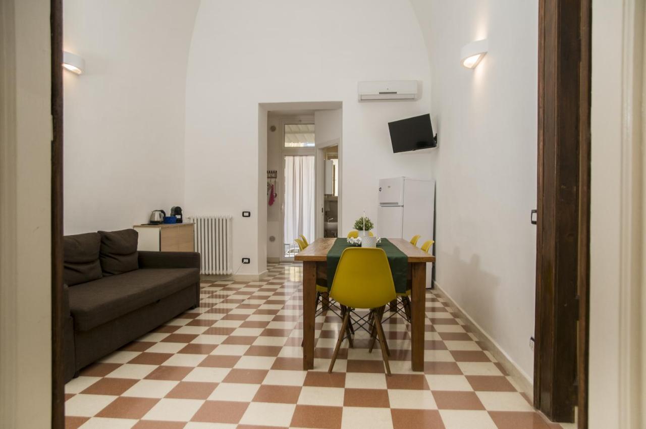 Palazzo Italia Apartments Bari Ngoại thất bức ảnh