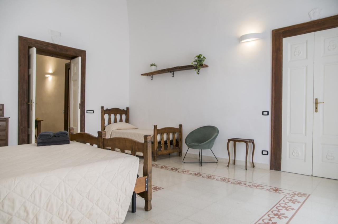Palazzo Italia Apartments Bari Ngoại thất bức ảnh