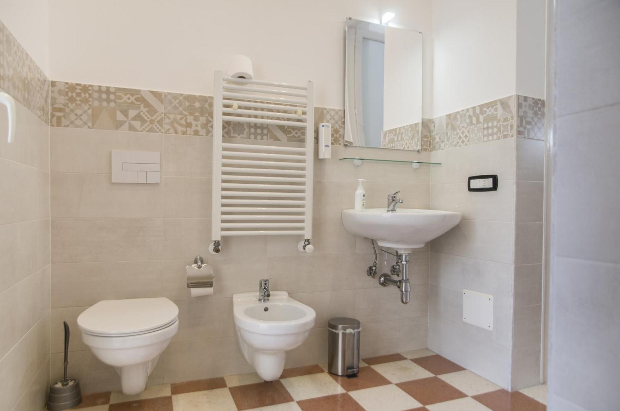 Palazzo Italia Apartments Bari Ngoại thất bức ảnh