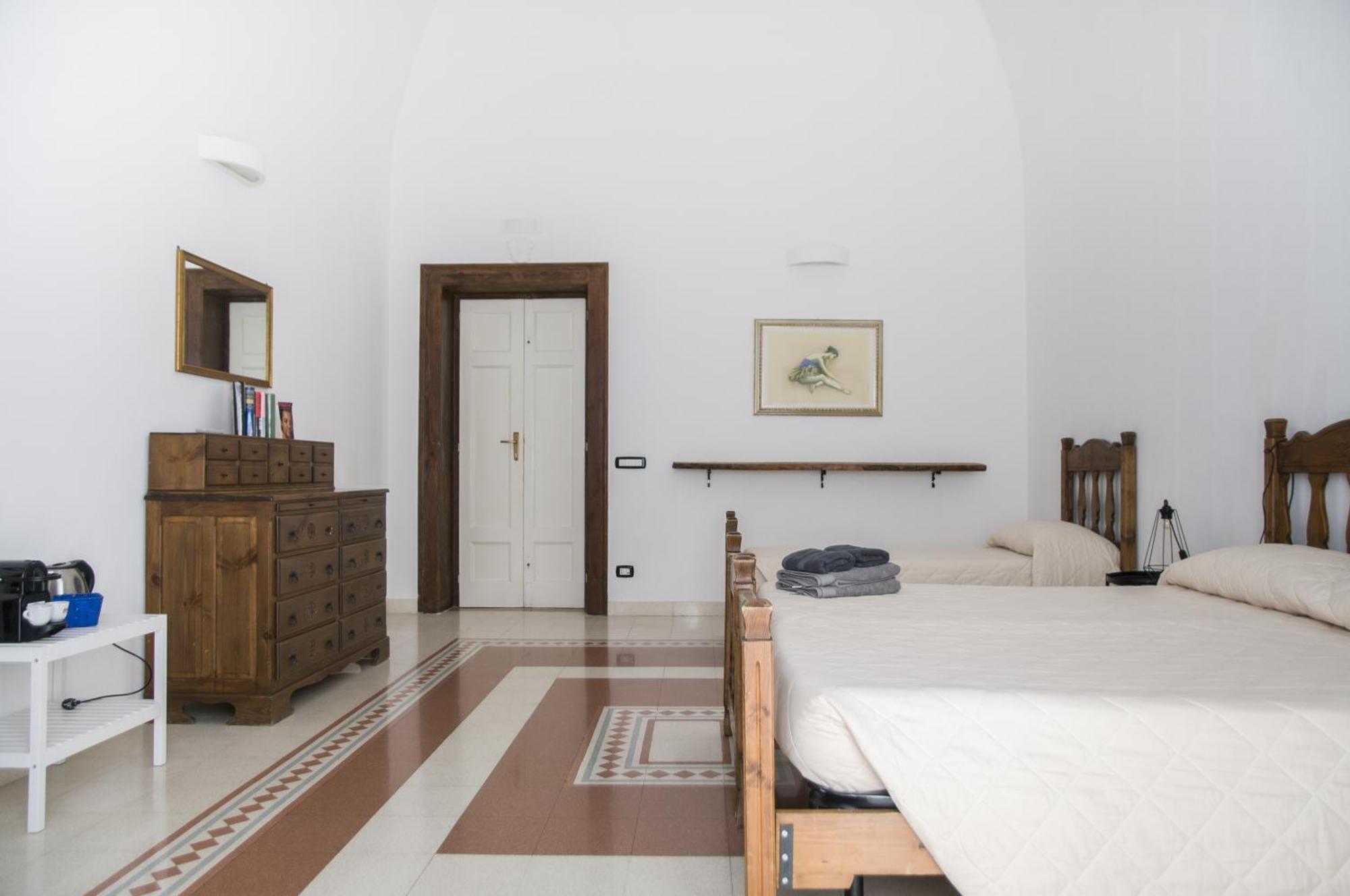 Palazzo Italia Apartments Bari Ngoại thất bức ảnh