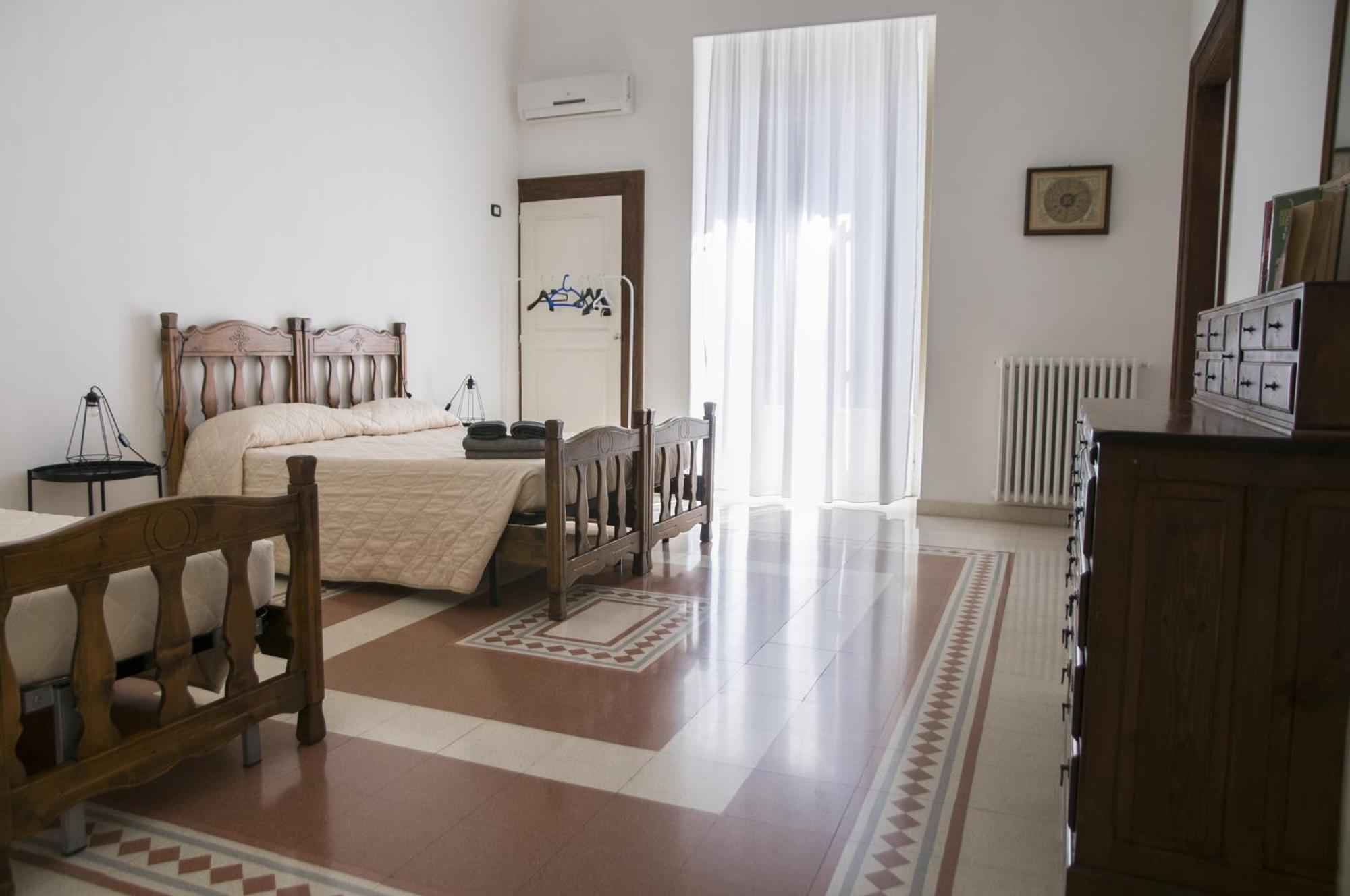 Palazzo Italia Apartments Bari Ngoại thất bức ảnh