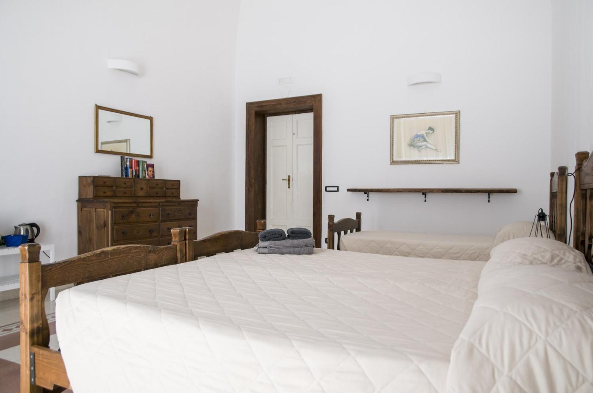Palazzo Italia Apartments Bari Ngoại thất bức ảnh