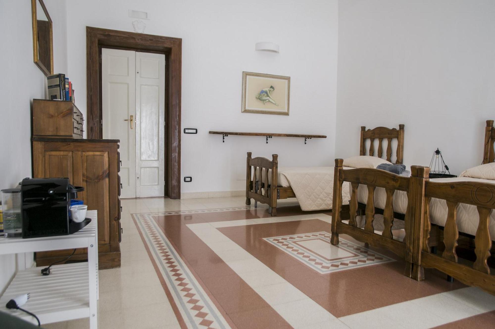 Palazzo Italia Apartments Bari Ngoại thất bức ảnh